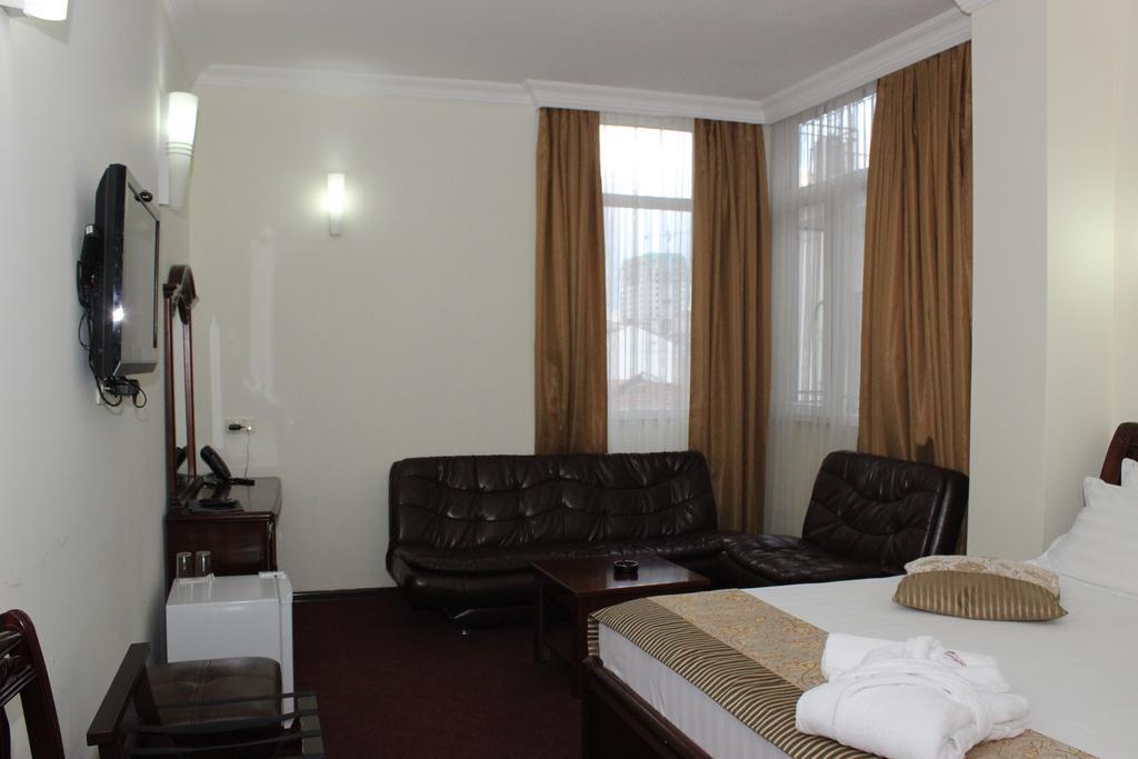 Hotel Vanilla Batumi Rum bild